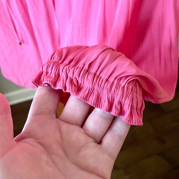 Chico’s 0.5 women’s long sleeve pin tuck silky peasant blouse 6 pink Valentines - Picture 7 of 9